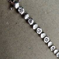 Klare sten, retro armbånd, sølvfarvet metal, l: 18 cm. 